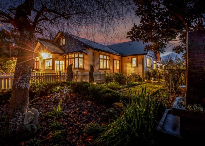  at 192 A&B Mangorei Road, Merrilands, New Plymouth, Taranaki