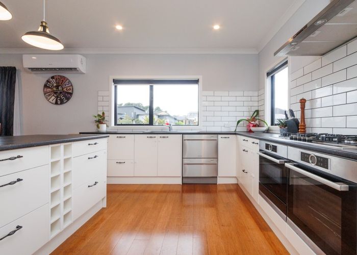  at 1 Vaucluse Heights, Fitzherbert, Palmerston North