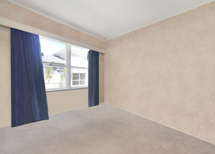  at 64b Bentley Ave, Glenfield, North Shore City, Auckland