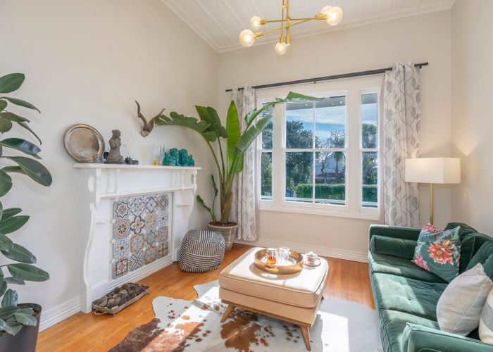 at 4 Evelyn Street, Eden Terrace, Auckland