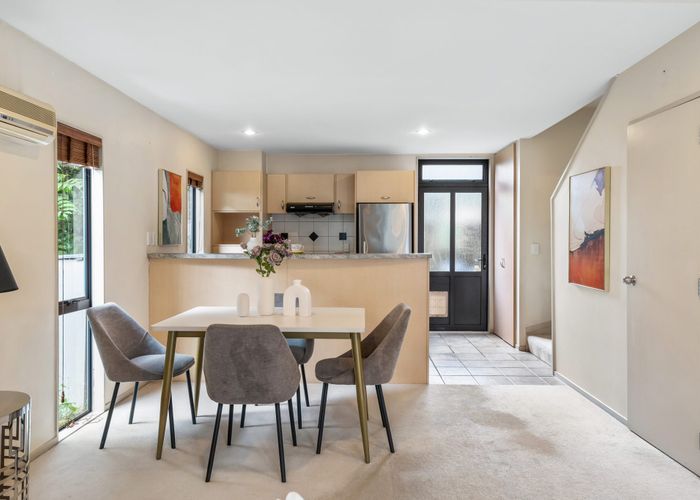  at 1/8 Soljak Place, Mount Albert, Auckland City, Auckland