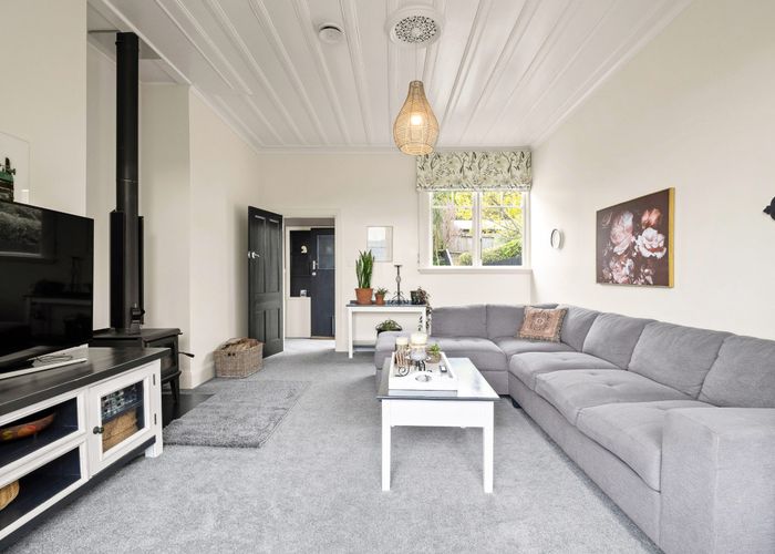  at 53 Tweed Street, Roslyn, Dunedin