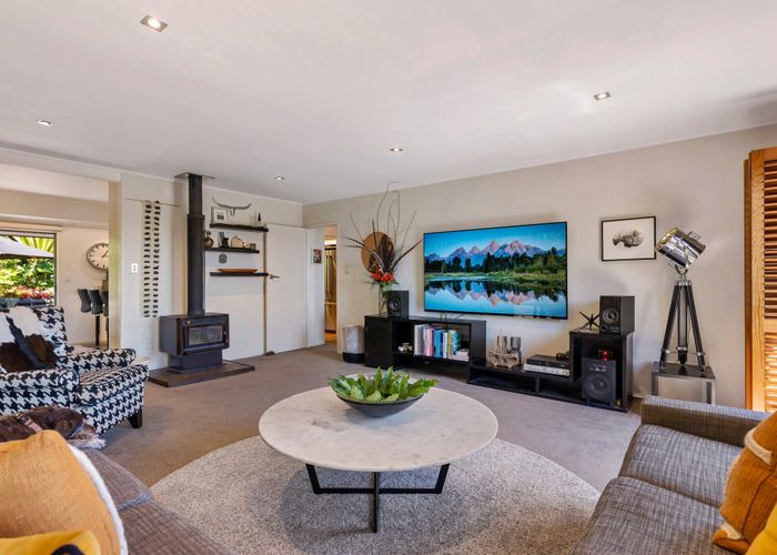  at 9 Vagus Place, Royal Oak, Auckland