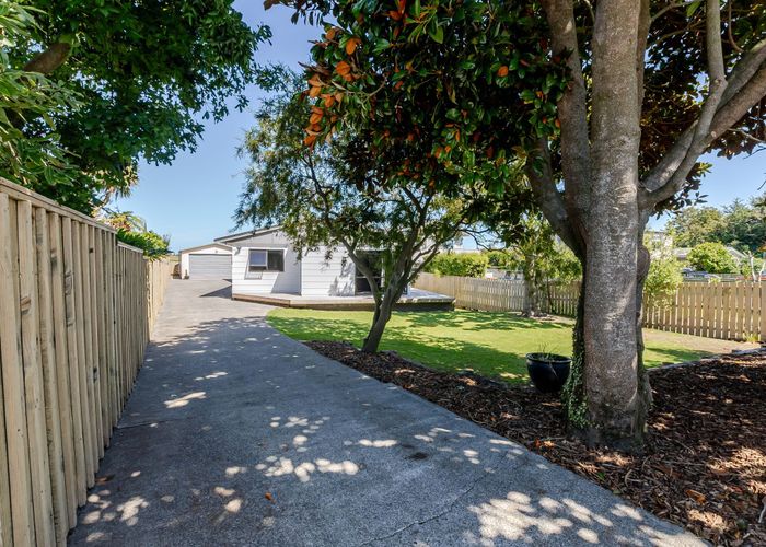  at 70 Martin Road, Paraparaumu Beach, Kapiti Coast, Wellington