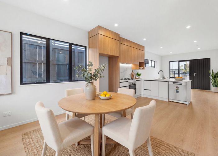  at 55 Whiteywood Street, Westgate, Waitakere City, Auckland