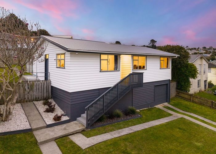  at 3 Stipulate Place, Ascot Park, Porirua, Wellington