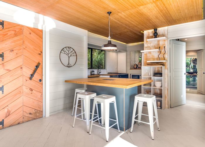  at 71 Trig Hill Road, Onetangi, Waiheke Island, Auckland