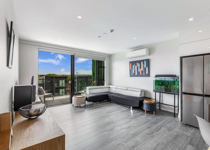 at 203/2 Onekiritea Road, Hobsonville, Waitakere City, Auckland