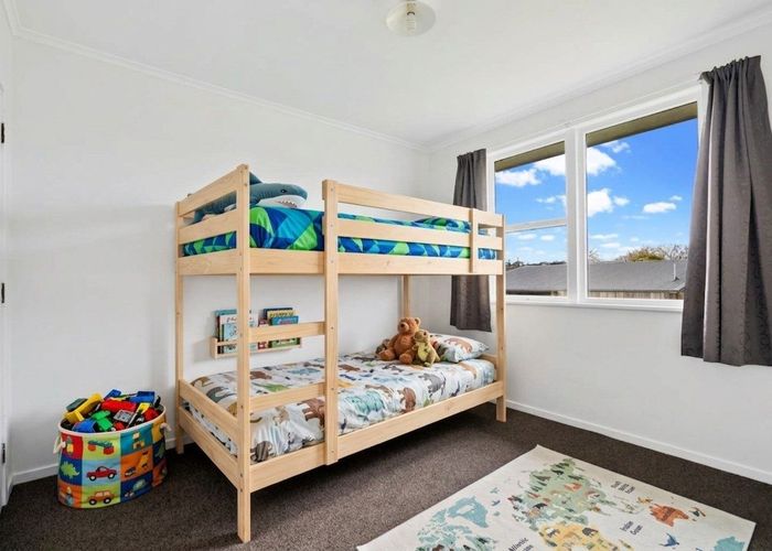  at 1/458 West Coast Road, Glen Eden, Waitakere City, Auckland