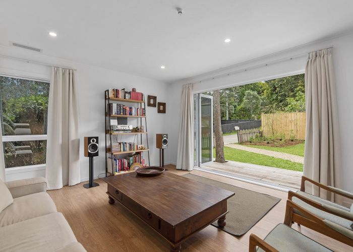  at 4/203 Lake Road, Belmont, Auckland