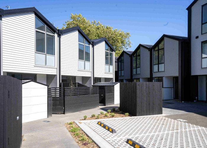  at 12/27-33 Harewood Road, Papanui, Christchurch City, Canterbury