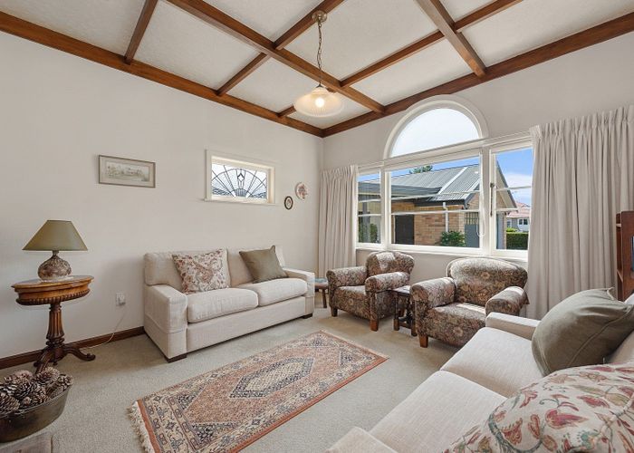  at 31 Casey Avenue, Fairfield, Hamilton