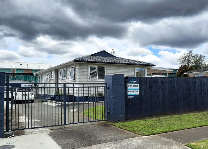  at 3 Harrow Place, Manurewa, Auckland