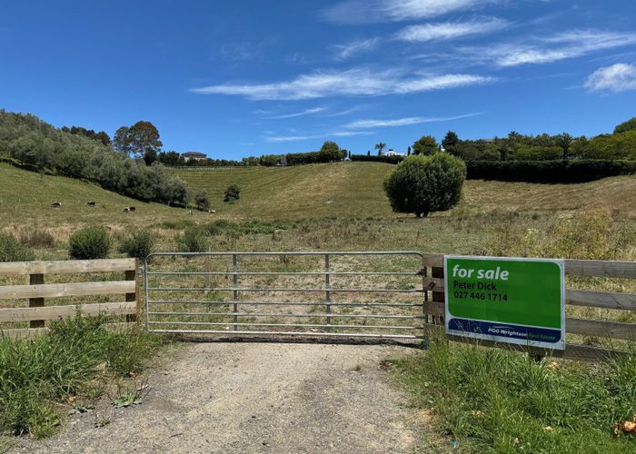  at 165 Breckenridge Road, Puketapu, Hastings, Hawke's Bay