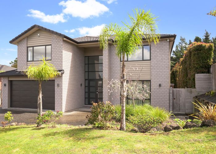  at 42 Harrowglen Drive, Northcross, Auckland