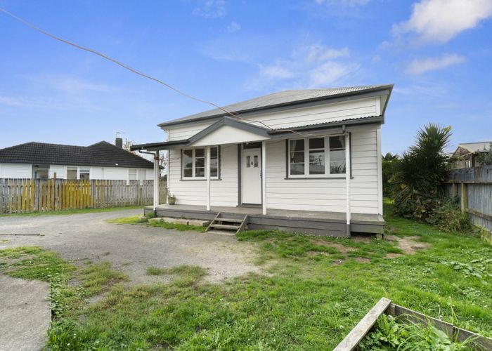  at 57A Marshall Street, Fairfield, Hamilton