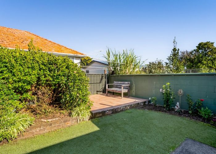  at 46 Lismore Street, Merrilands, New Plymouth, Taranaki