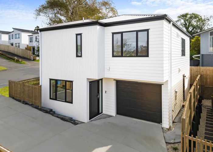  at 75B Chartwell Avenue, Glenfield, North Shore City, Auckland