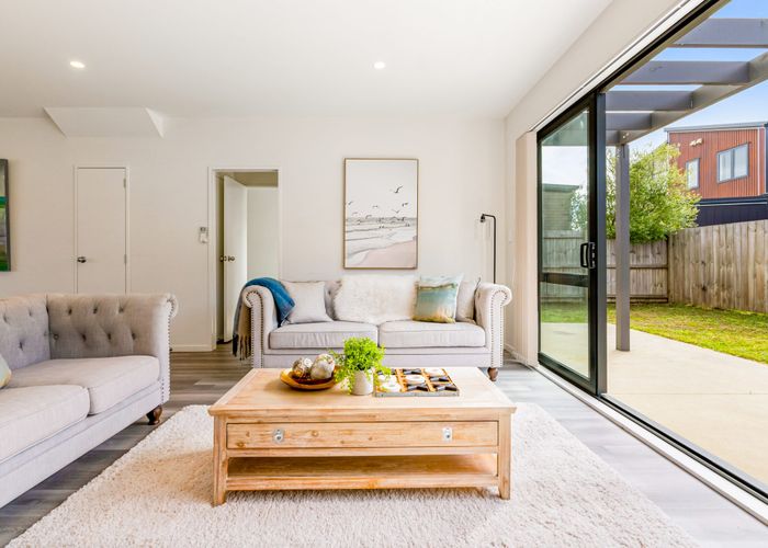  at 182 Walters Road, Takanini, Auckland