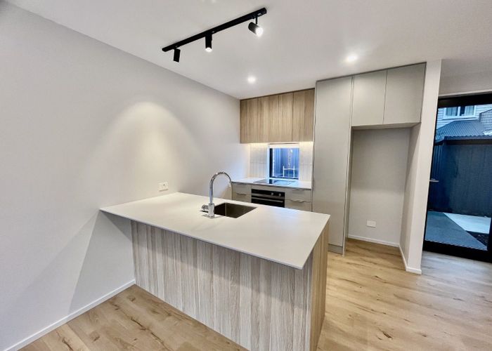  at 4/60 Derby Street, St Albans, Christchurch