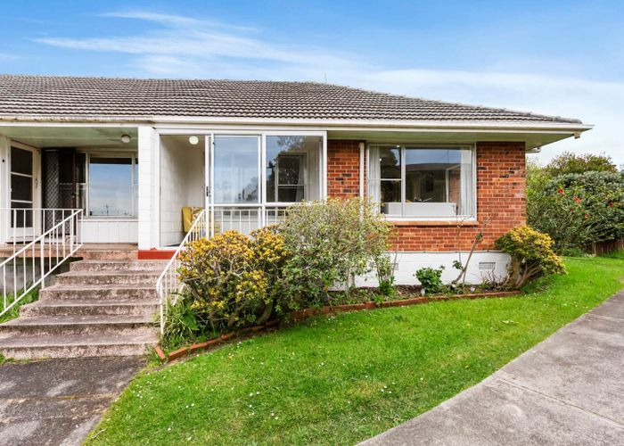  at 1/159 Coronation Road, Hillcrest, Auckland