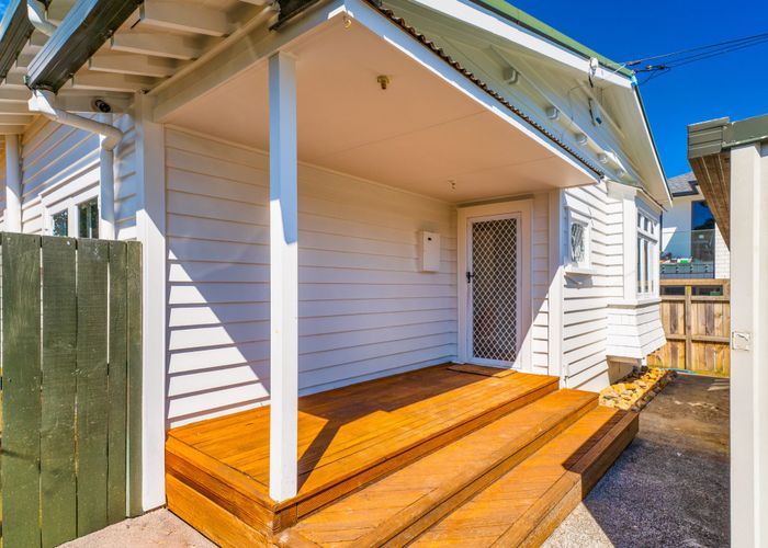  at 6 Meadow Street, Mount Wellington, Auckland City, Auckland