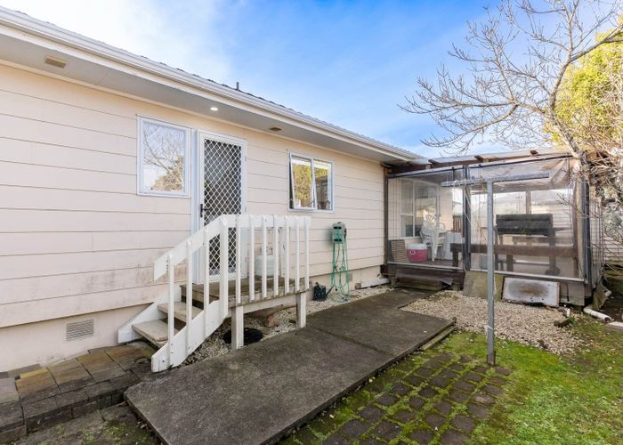  at 27B  Motatau Road, Papatoetoe, Manukau City, Auckland