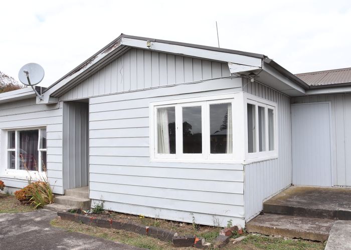  at 19 Driver Road, Māngere East, Auckland