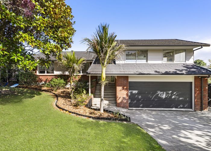  at 20 Landop Terrace, Howick, Auckland