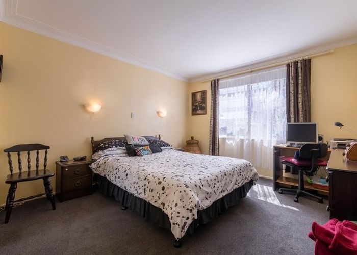  at 4/1 Akehurst Avenue, New Lynn, Waitakere City, Auckland