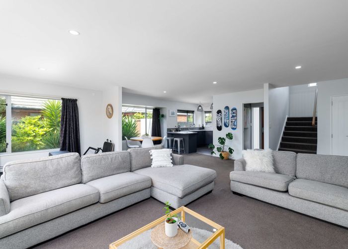  at 525 Bower Avenue, Parklands, Christchurch
