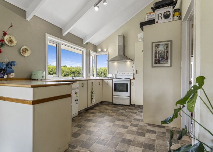 For sale 318 Kuku Beach Road, Manakau, Horowhenua, Manawatu