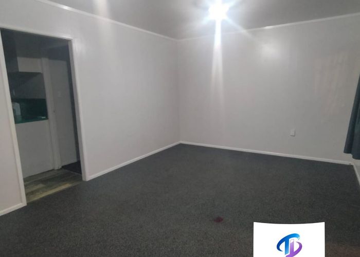  at 696B Massey Road, Mangere, Manukau City, Auckland