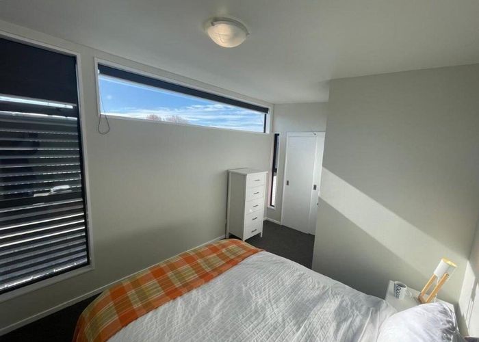  at 2/274 Fitzgerald Avenue, Richmond, Christchurch City, Canterbury
