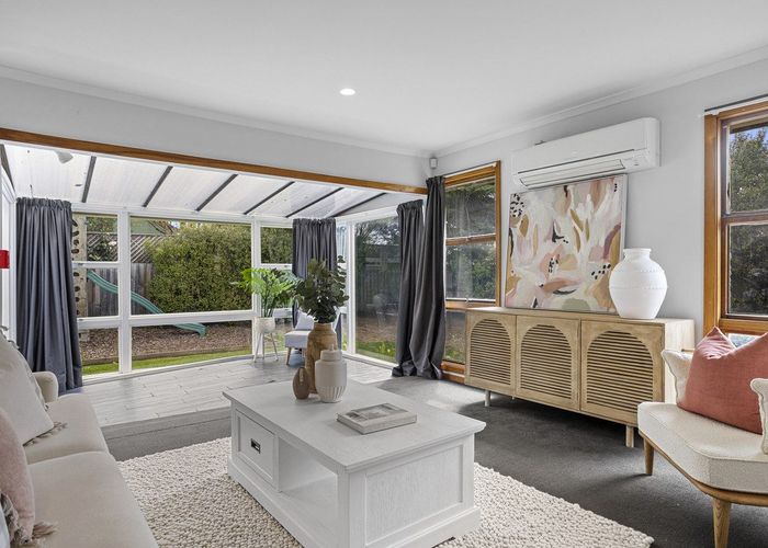  at 2 Clipper Place, Redwood, Christchurch