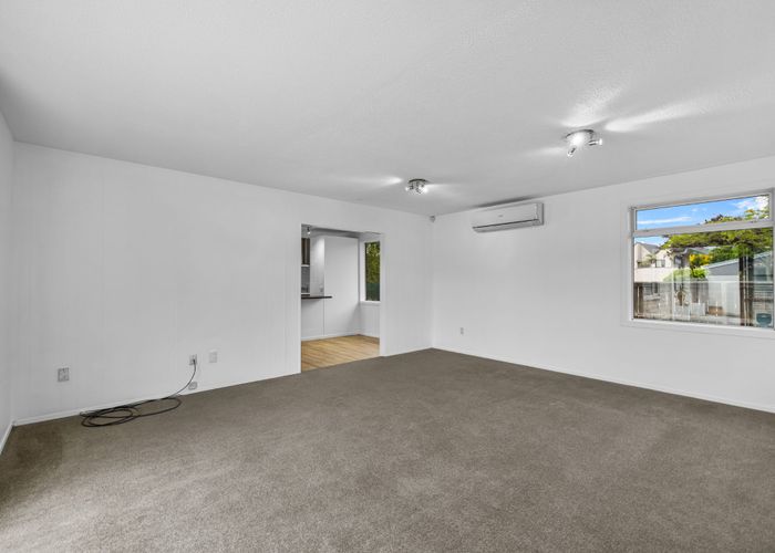  at 9 Curzon Place, Parklands, Christchurch