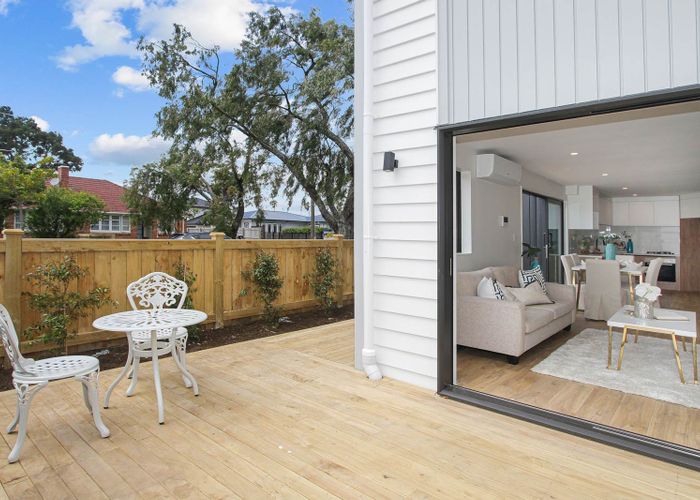  at 35A Tamatea Avenue, Point England, Auckland