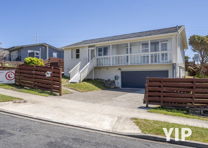  at 10 Edgecombe Street, Newlands, Wellington