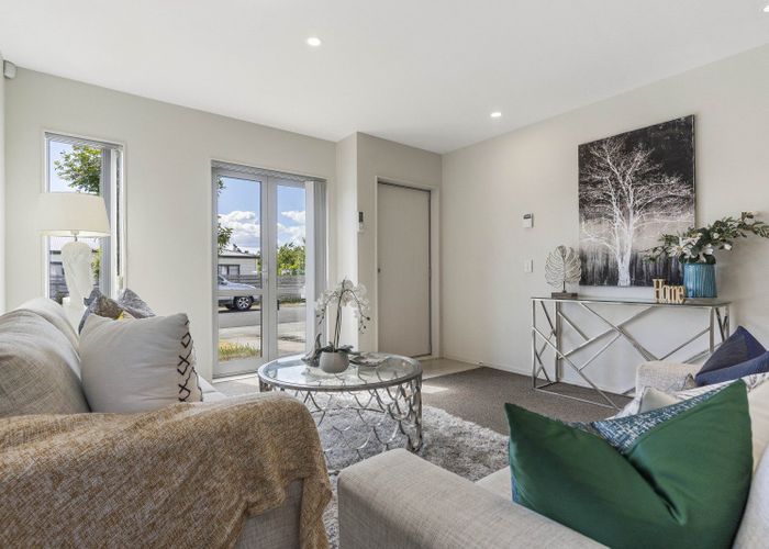  at 35 Divide Loop, Takanini, Auckland