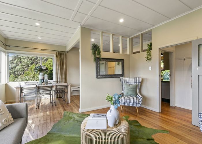  at 207 Cockayne Road, Ngaio, Wellington