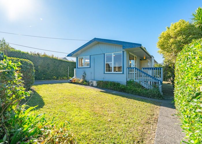  at 38 Riverhead Road, Kumeu