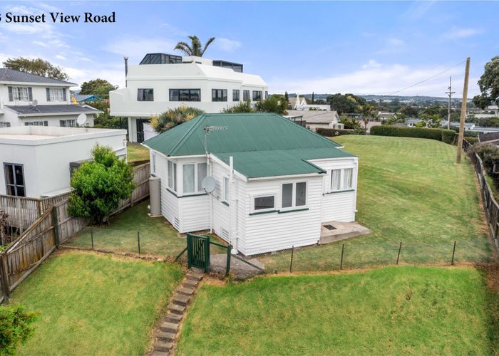  at 1-5/10 Church Crescent, Panmure, Auckland City, Auckland