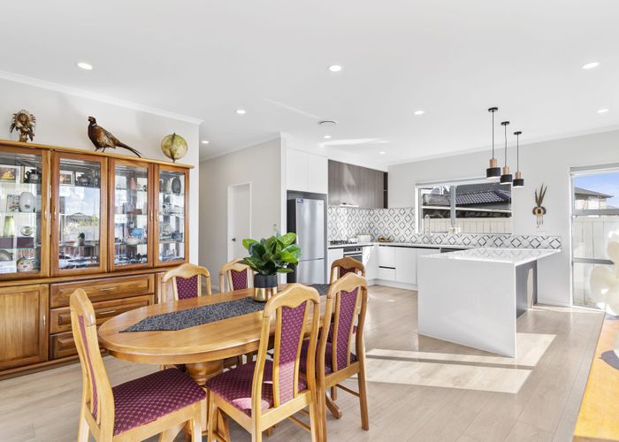  at 88 Twin Parks Rise, Papakura, Papakura