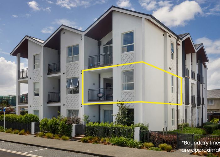  at 106/26A Racecourse Parade, Avondale, Auckland