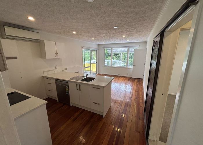  at 6 Kotuku Street, Te Atatu Peninsula, Waitakere City, Auckland