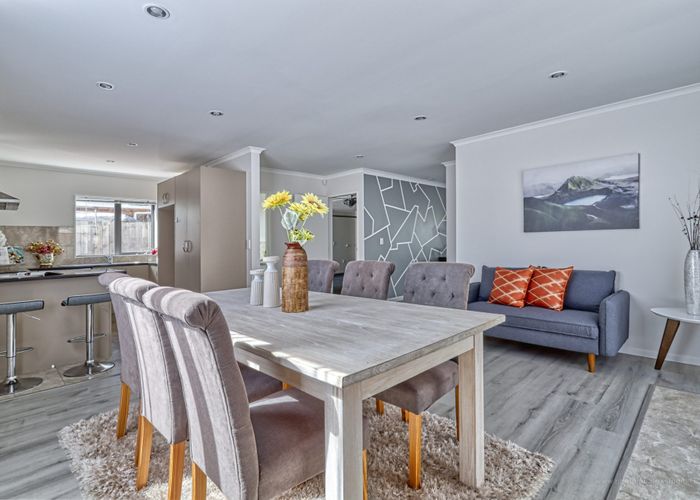  at 16 Andover Way, Goodwood Heights, Auckland