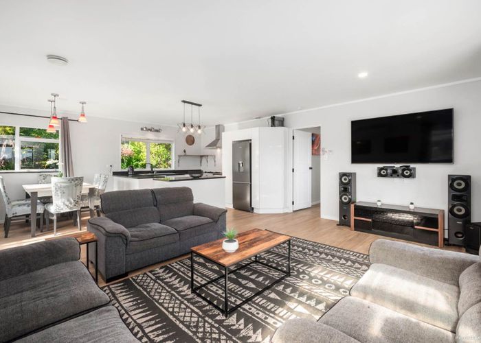  at 1/14 Delshaw Avenue, Stanmore Bay, Whangaparāoa