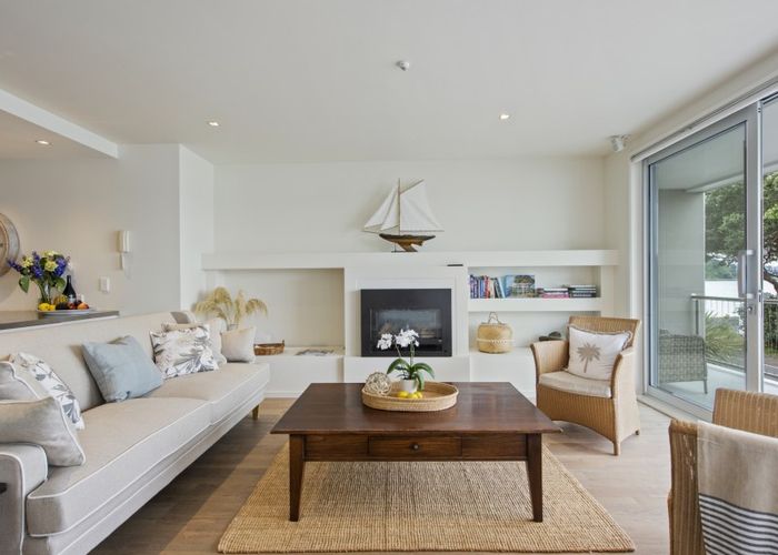  at 3/363 Karaka Bay Road, Karaka Bays, Wellington