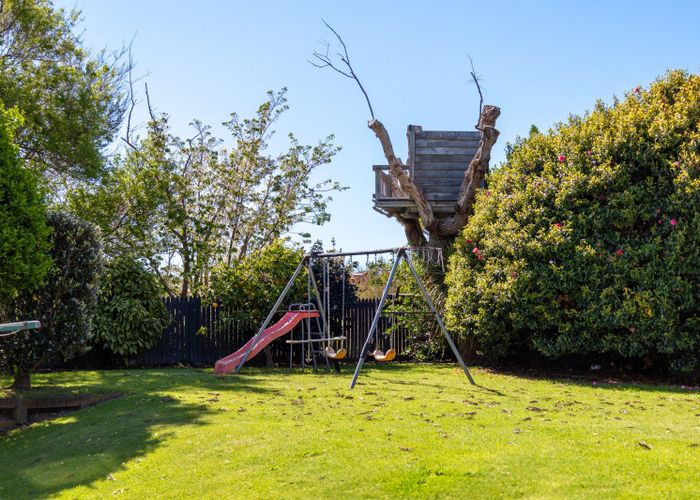  at 35 Callender Terrace, Paraparaumu Beach, Paraparaumu