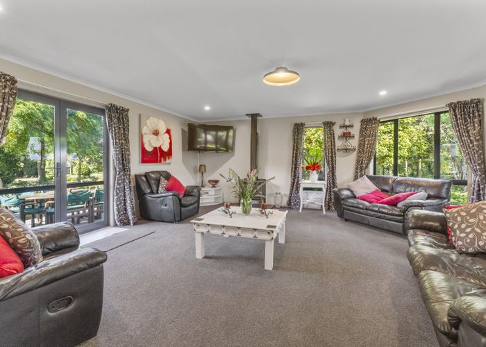  at 52 Western Rise, Ohau, Levin